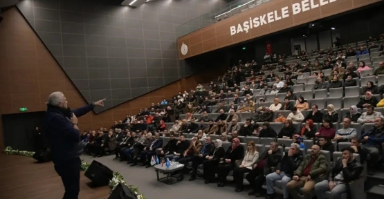 Mete Yarar, Başiskele'de Türkiye'nin 100. Yılını Anlattı