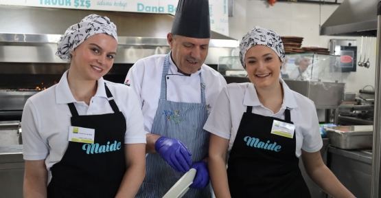 Hollandalı Öğrenciler Türk Mutfağını Öğreniyor