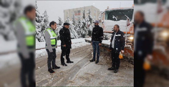 Başkan Söğüt, Tüm Ekiplerimizle 7/24  Sahadayız. Tüm Yollarımız Açık