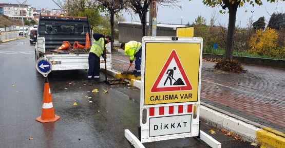 Büyükşehir’den Mazgal Ve Menfez Temizliği