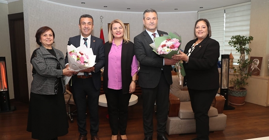 İzmit Belediyesinin Yeni Başkan Yardımcıları  Vildan Bacıoğlu Taşkan Ve Neslihan Çakır Oldu