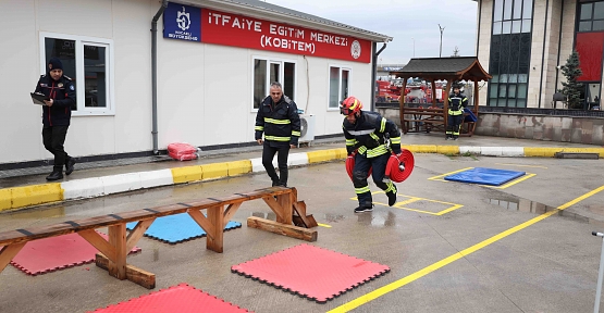 İtfaiye Eri Adayları Zorlu Parkurlarda Yarışıyor