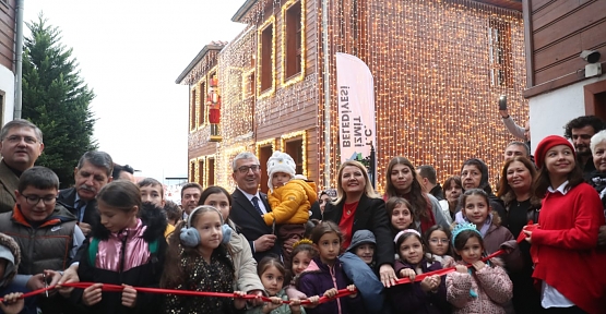 İzmit Oyuncak Müzesi Yoğun Katılımla Açıldı