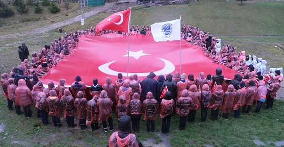 Kağıtspor İzcileri Sarıkamış Şehitleri İçin Yürüdü