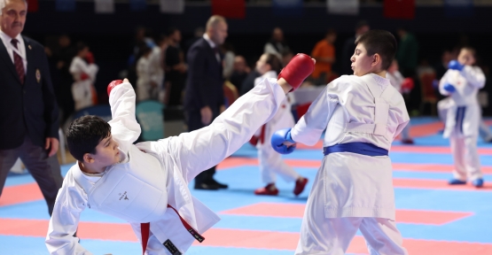 Kocaeli’de Karate Resitali Yaşandı