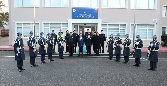 Vali İlhami Aktaş, İl Jandarma Komutanlığında İncelemelerde Bulundu