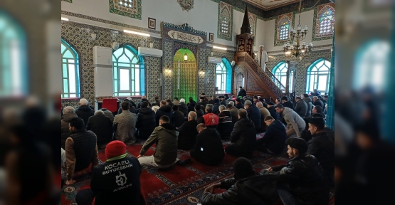 Akça Camii İbadete Yeniden Açıldı