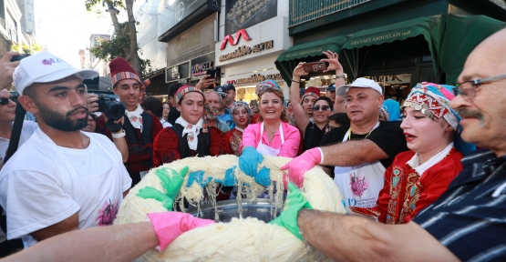 İzmit, 13. Uluslararası Pişmaniye Festivali’ne Hazırlanıyor!