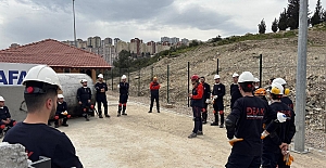 DEAK Ekibi Sahada Eğitim Alıyor