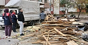 KÖRFEZ'DE FIRTINADA UÇAN ÇATILAR İÇİN HASAR TESPİTİ SÜRÜYOR